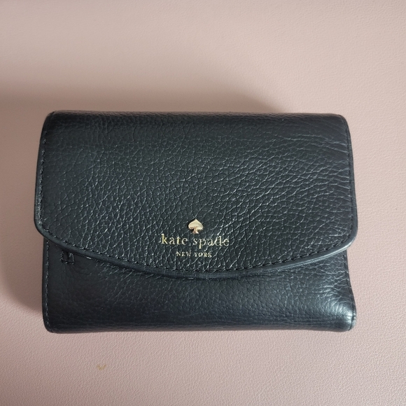 kate spade Handbags - Kate Spade | Tri-Fold Pebbled Black Wallet